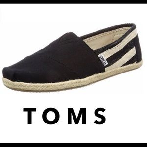 TOMS